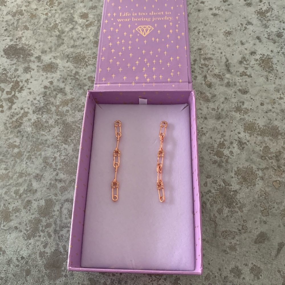 Rose Gold Drop earrings - Melinda Maria - NWT ✨ - Picture 5 of 8